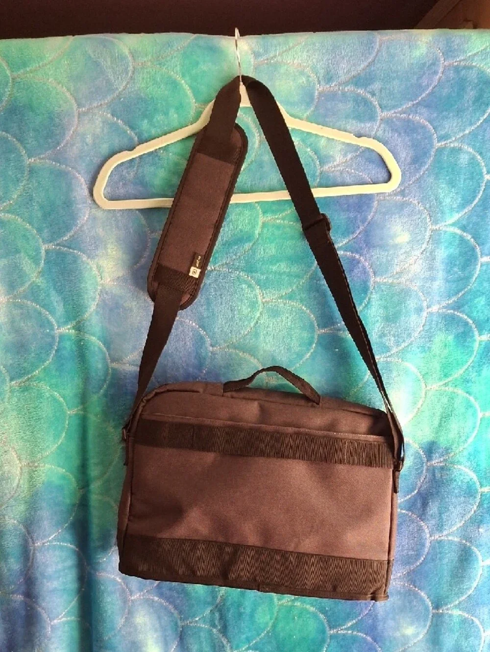 OGIO Heather Grey And Black Laptop Messenger Bag with Padded Strap